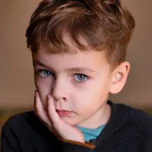 محرومیت عاطفی و غفلت عاطفی